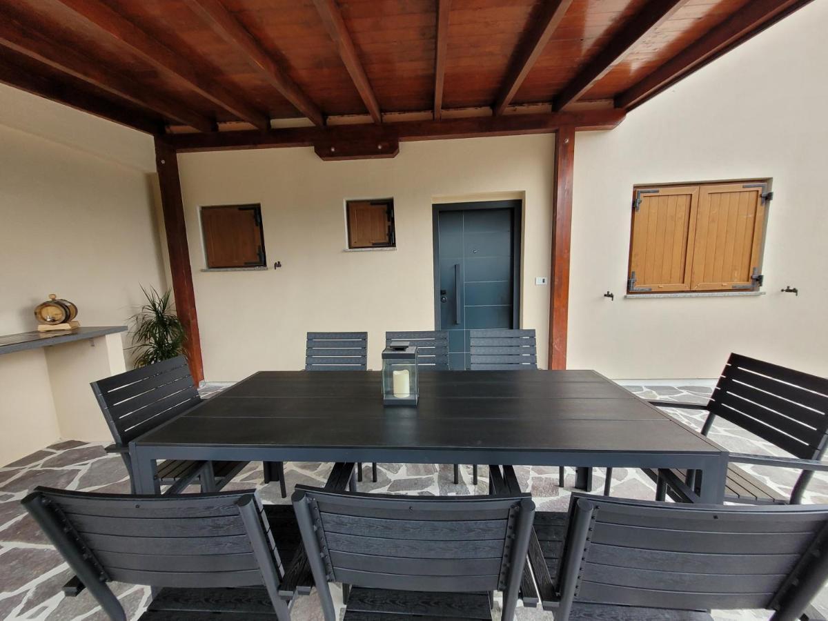 The Setting Sun Apartment Umag Bagian luar foto