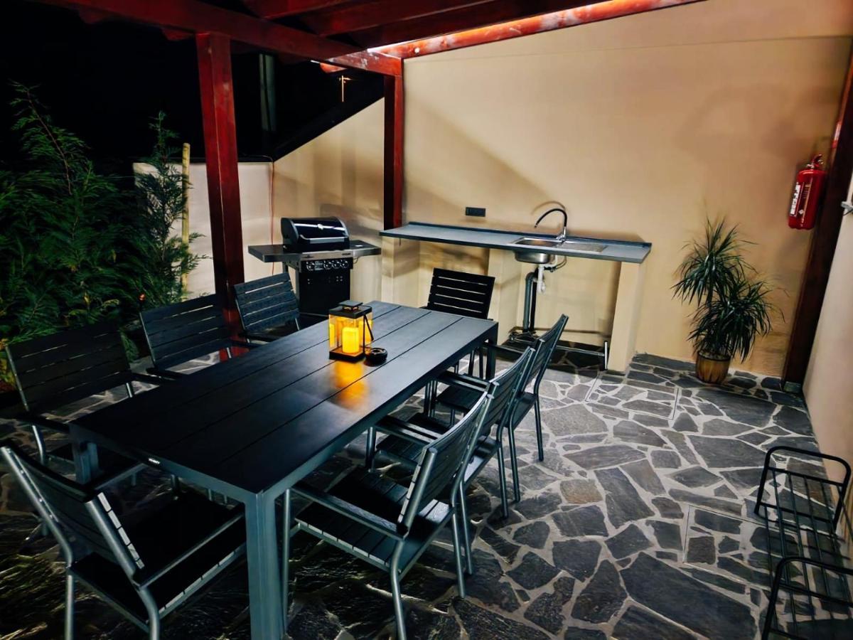 The Setting Sun Apartment Umag Bagian luar foto